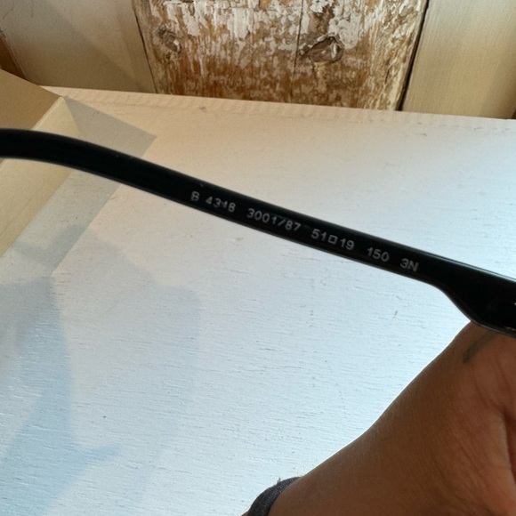 Burberry Sunglasses BE4318 - Picture 14 of 16